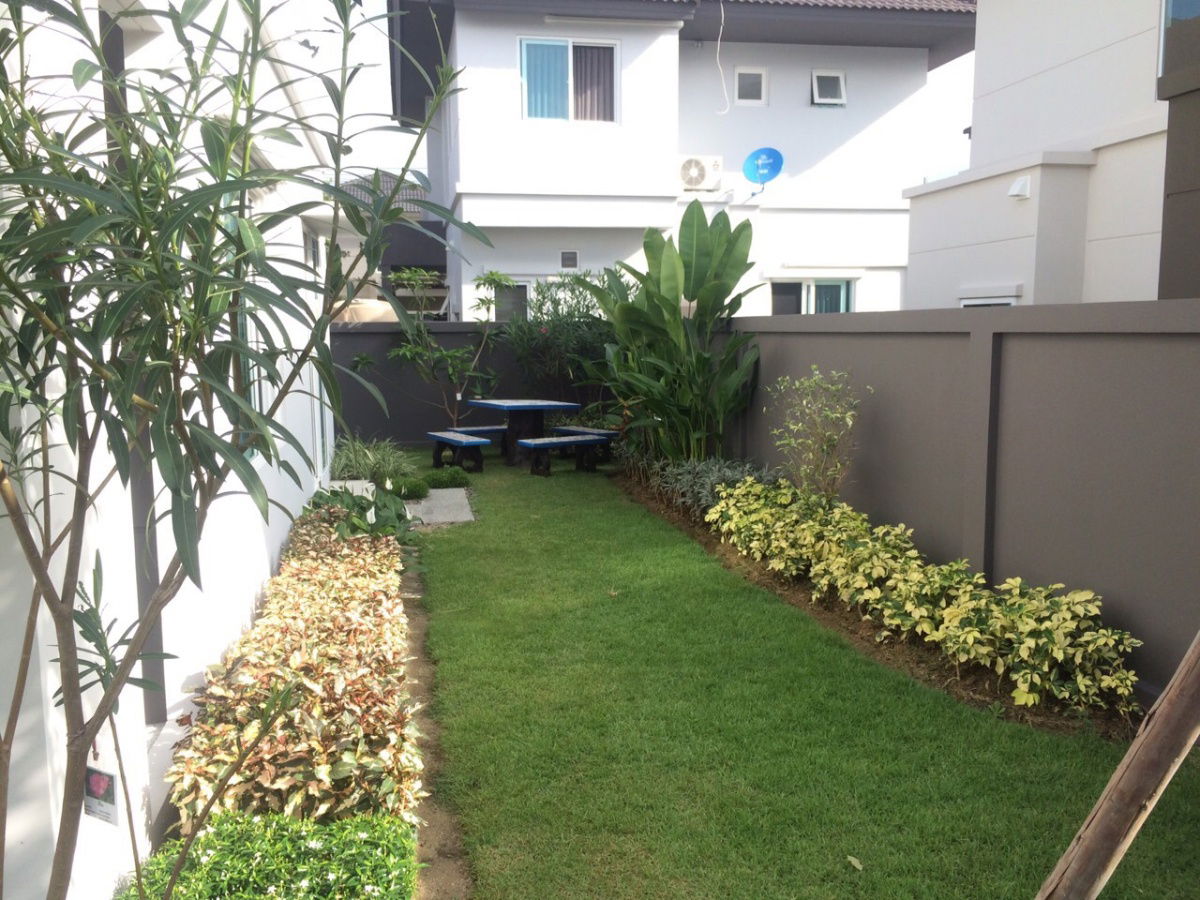 picture A house for rent with 4 bedrooms,2 toilets. - 3/9