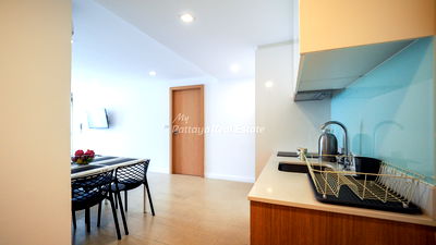 ขายคอนโด : 🛏️ 1 ห้องนอน - 🛁 1 ห้องน้ำ - 🏙️ City Views - 🇹🇭 ชื่อบริษัท - 🏢 Aurora Pratumnak Pattaya - รหัส: AR12