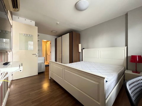 The Clover Thonglor (1bed1bath 45sqm)
