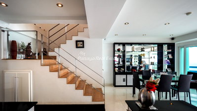 ขายคอนโด : 🛏️ 3 ห้องนอน - 🛁 3 ห้องน้ำ - 🏙️ Sea View - 🌏 ชื่อชาวต่างชาติ - 🏢 Jomtien Plaza Condotel Pattaya - รหัส: JPC06