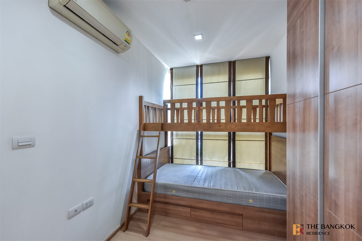 picture Special deal, best price ever Rhythm Phahol - Ari near BTS Sena Ruam - 1/10