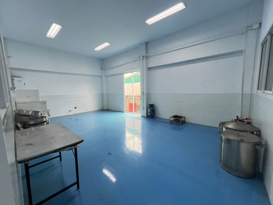 รูป ขายโรงงาน เหมาะทำทั้งโรงงานและโกดัง อยู่ซอยกิ่งแก้ว 64 ใกล้สนามบินสุวรรณภูมิเพียง 2.6 กม. - รูปที่ 9/12