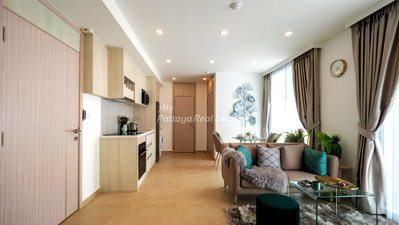 ขายคอนโด : 🛏️ 2 ห้องนอน - 🛁 2 ห้องน้ำ - 🏙️ Pool View - 🇹🇭 ชื่อไทย - 🏢 Harmonia City Garden Pattaya - รหัส: HMN03