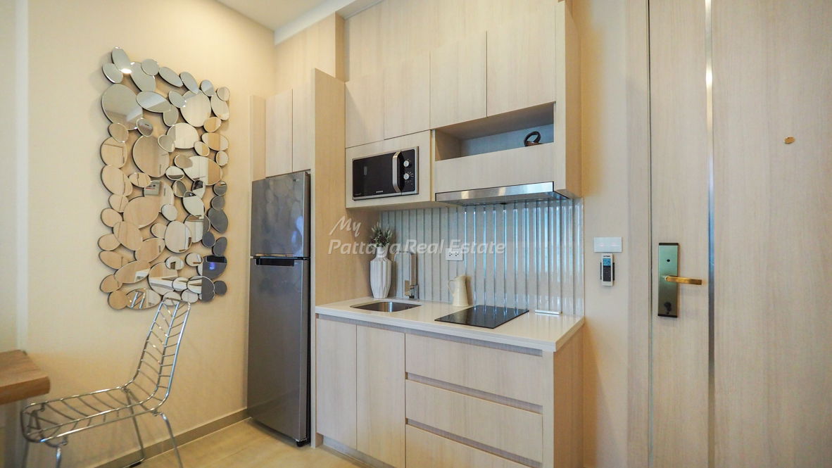 รูป 🛏️ 1 ห้องนอน - 🛁 1 ห้องน้ำ - 🏙️ City Views - 🌏 ชื่อชาวต่างชาติ - 🏢 Marina Golden Bay Pattaya - รหัส: MGB01 - รูปที่ 2/12