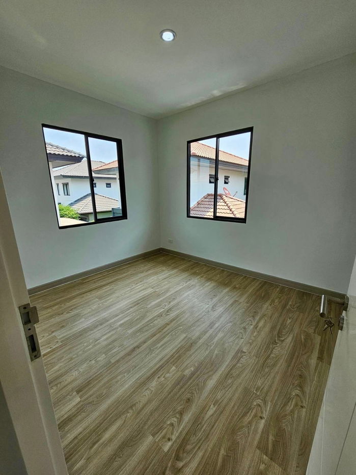 รูป บ้านเดี่ยว แต่งใหม่ สวยๆ โครงการแสนสิริ พร้อมเข้าอยู่ หมู่บ้าน ฮาบิเทีย ออร์บิต ถนนหทัยราษฎร์ คลองสามวา - รูปที่ 19/21