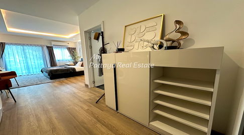 🛏️ Studio - 🏙️ Sea Views - 🌏 FOREIGN name - 🏢 Siam Oriental Oasis Condominium Pattaya - Ref: SOA02