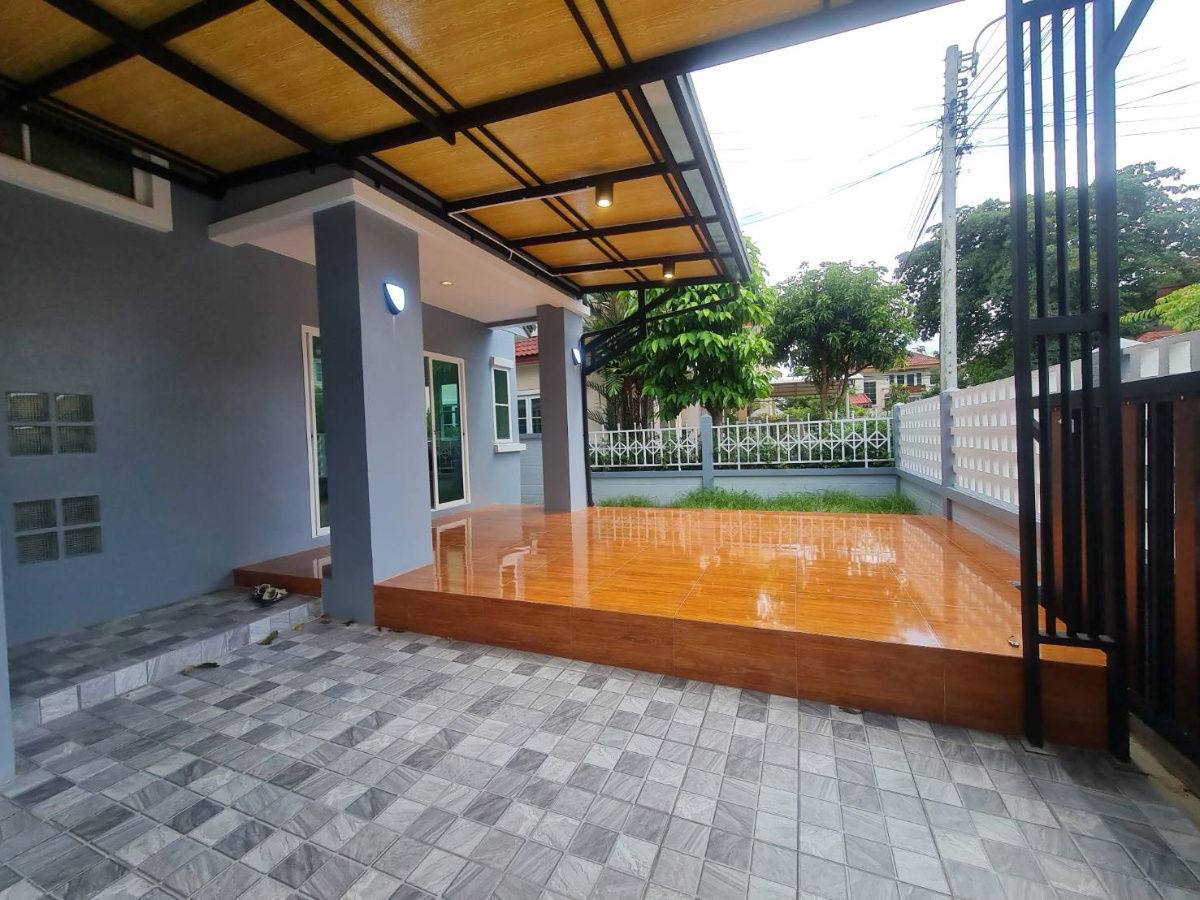 รูป บ้านเดี่ยว กว้างขวาง ตกแต่งใหม่ พร้อมอยู่ หมู่บ้าน เดอะสวีทการ์เด้น 2 ถนนหทัยราษฎร์​  สามวาตะวันตก คลองสามวา  (หนองระแหงซอย 3) แถมเฟอร์นิเจอร์ - รูปที่ 30/31