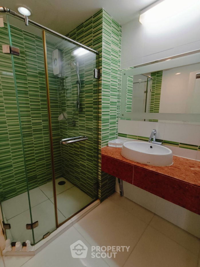 picture 2-BR Condo at Bangkok Horizon Ramkhamhaeng in Hua Mak (ID 1537523) - 8/9