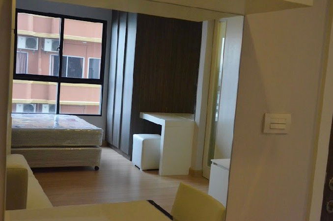 รูป #R6883 🎉 081068 ให้เช่าคอนโด Urbano Absolute Sathon-Taksin - รูปที่ 2/5