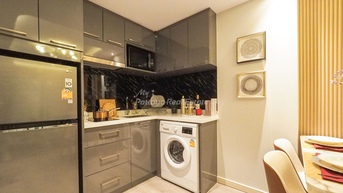 รูป 🛏️ 1 ห้องนอน - 🛁 1 ห้องน้ำ - 🏙️ Pool Views - 🌏 ชื่อชาวต่างชาติ - 🏢 Pristine Park 3 Jomtien Pattaya - รหัส: PRIST03 - รูปที่ 2/10