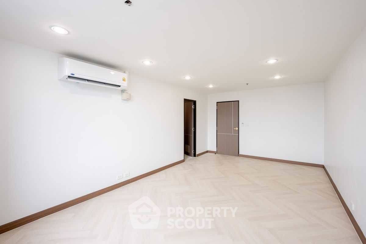 รูป คอนโด 3-ห้องนอน ที่ ไอคอน 3 คอนโดมิเนียม ใกล้ ทองหล่อ (ID 2293980) - รูปที่ 44/50