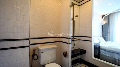 Condos for sale : 🛏️ Studio - 🛁 1 Bath - 🏙️ Sea View - 🇹🇭 THAI name - 🏢 Grand Florida Beachfront Resort Pattaya - Ref: GF03