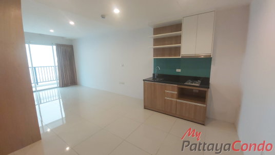 🛏️ 1 ห้องนอน - 🛁 1 ห้องน้ำ - 🏙️ Pool View - 🇹🇭 ชื่อไทย - 🏢 Diamond Suites Resort Pattaya - รหัส: DS13