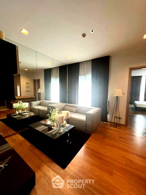 ขายคอนโด : คอนโด 1-ห้องนอน ที่ ไฮด์ สุขุมวิท 13 คอนโดมิเนี่ยม ใกล้ BTS นานา (ID 2343481)