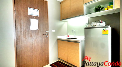 ขายคอนโด : 🛏️ 1 ห้องนอน - 🛁 1 ห้องน้ำ - 🏙️ City View - 🇹🇭 ชื่อไทย - 🏢 The Winner Condominium Pattaya - รหัส: WINNER07