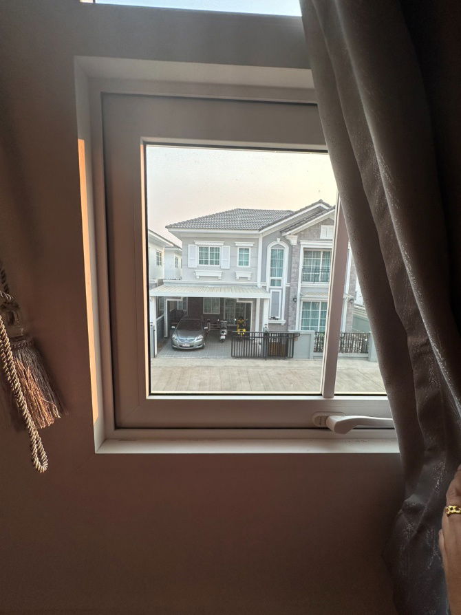 picture House for rent with  3 bedrooms   and   3 toilets   - 11/14