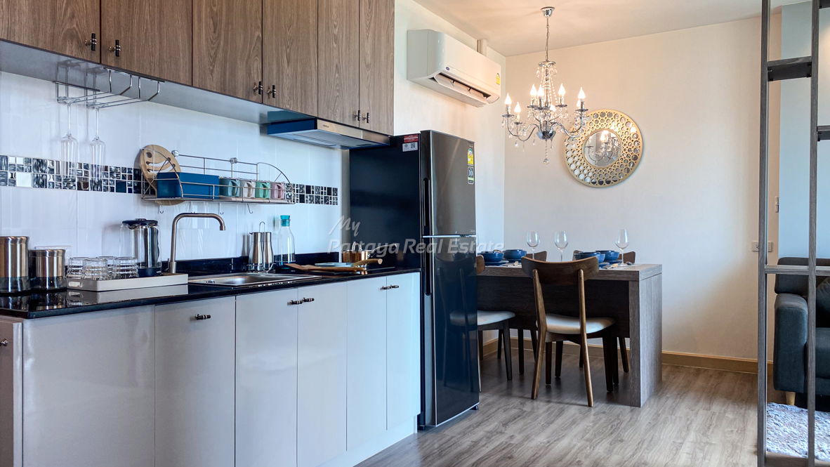 รูป 🛏️ 2 ห้องนอน - 🛁 1 ห้องน้ำ - 🏙️ Sea Views - 🌏 ชื่อชาวต่างชาติ - 🏢 The Grand A.D. Jomtien Beach - รหัส: ADG04 - รูปที่ 2/14