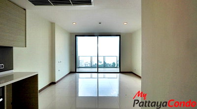 Condos for sale : 🛏️ 2 Bed - 🛁 2 Bath - 🏙️ Sea View - 🌏 FOREIGN name - 🏢 The Riviera WongAmat Beach Pattaya - Ref: RW58