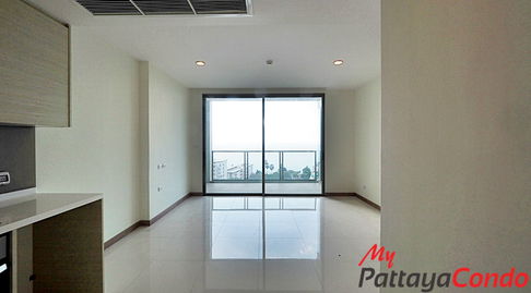 🛏️ 2 ห้องนอน - 🛁 2 ห้องน้ำ - 🏙️ Sea Views - 🌏 ชื่อชาวต่างชาติ - 🏢 The Riviera WongAmat Beach Pattaya - รหัส: RW58