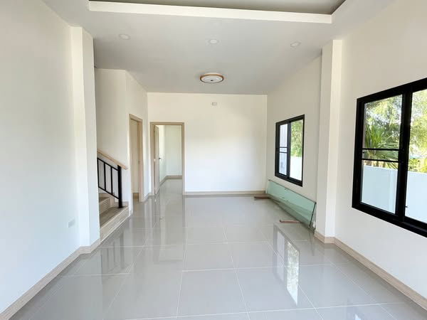 picture Two-storey detached house for sale  4 bedrooms 3 bathrooms and 2 parkings. - 3/15