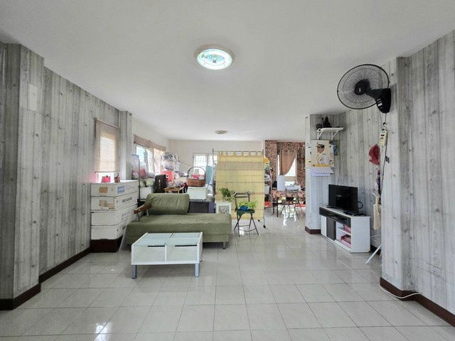 รูป ขายบ้านเดี่ยว โรยัลปาร์ควิลล์ สุวินทวงศ์ หลังมุม 50.4 ตร.ว ใกล้โลตัส สุวินทวงศ์ - รูปที่ 3/8