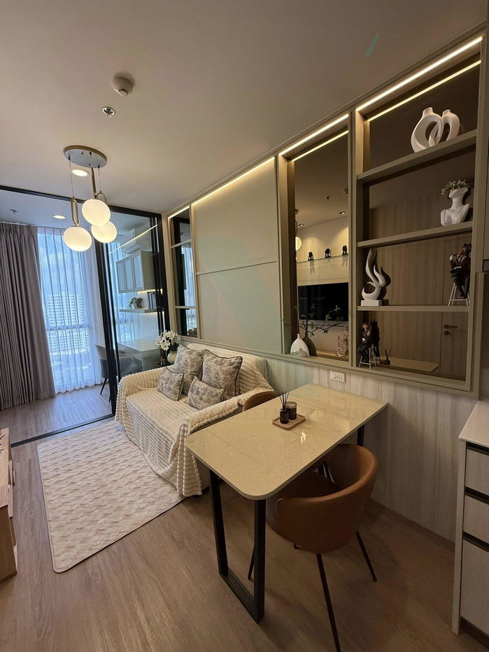 picture For Rent Condo THE ISSARA SATHORN Building 1, Floor 19,1 bed room, Room size 37 sqm - 2/8