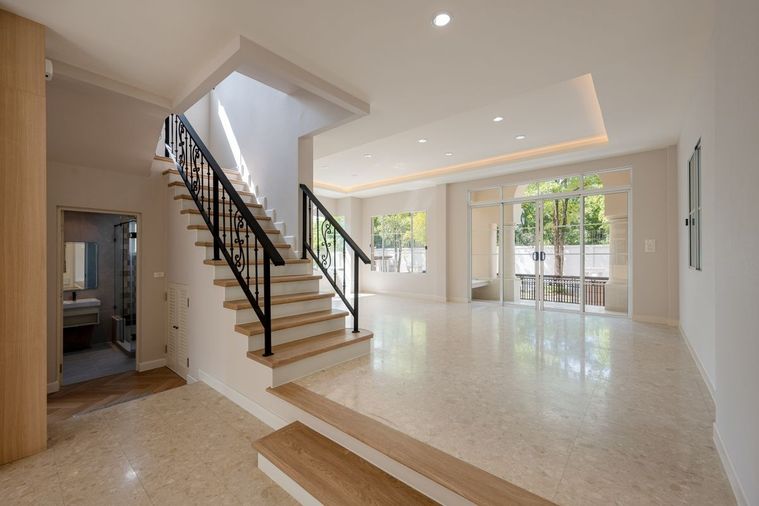 4-bed house for sale, 280 sqm, 88 sq wah, Nantawan Suanluang Rama 9