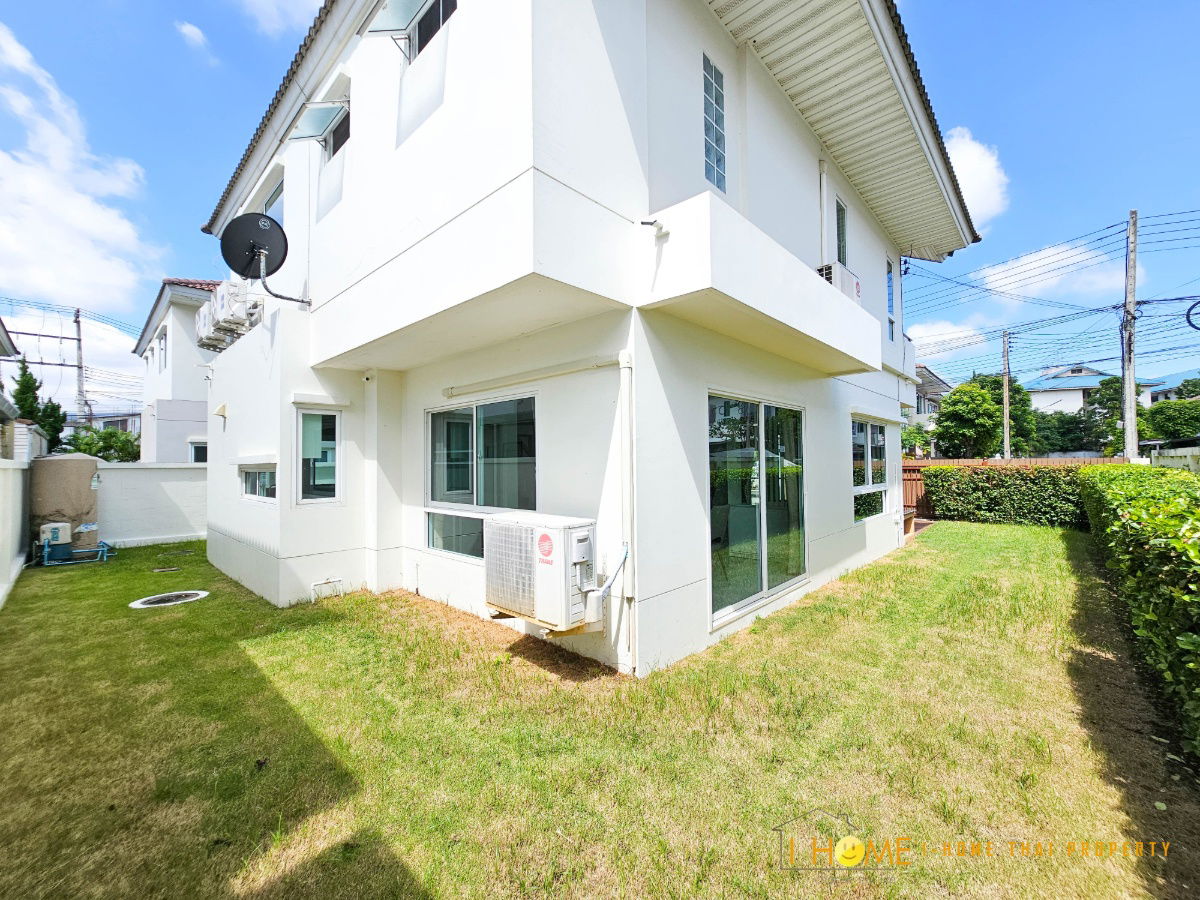 picture A house two storey for rent with 3 bedrooms,3 toilets and 1 kitchen. - 4/27