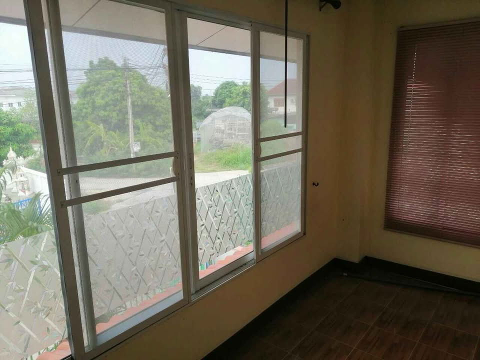 รูป ขายบ้านเดี่ยว 2 ชั้น ม.ประภัสสร6 พร้อมเข้าอยู่ ทำเลดี เดินทางสะดวก ใกล้ถนนสุขประยูร ต.หนองกะขะ พานทอง ชลบุรี - รูปที่ 9/12