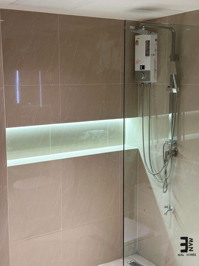 picture Condo for sale with   1 bedroom, 1 bathroom and   1 kitchen.    - 11/20