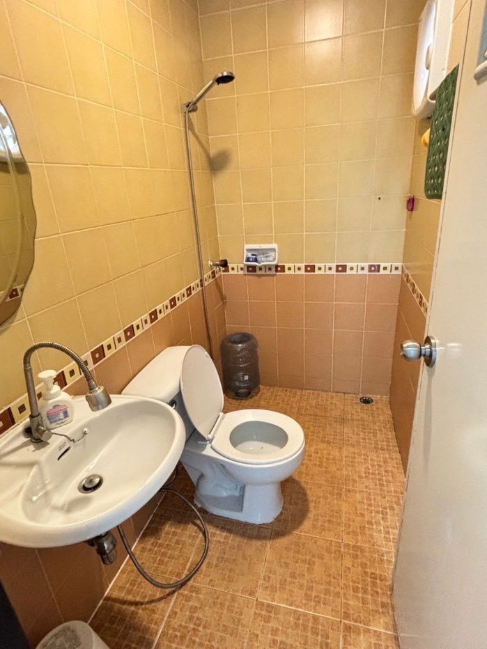 รูป #ให้เช่าทาวน์เฮาส์2ชั้น2หลังเชื่อมติดกัน 3ห้องนอน 4 ห้องน้ำ  ถนนไทยรามัญ หมู่บ้าน เค.ซี.7 ซอยรวยยศศักดิ์   หทัยราษฎร์ คลองสามวา เช่า 13,000 บาท/เดือน - รูปที่ 14/20