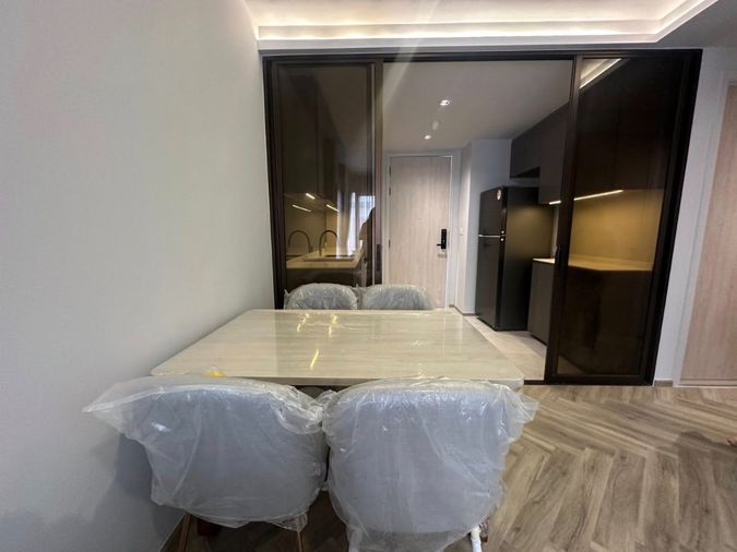 แชปเตอร์ ทองหล่อ 25  2 Beds 2 Baths - 58 ตร.ม.  คอนโดมิเนียม ทองหล่อ 25  45,000 ต่อเดือน   ห้องเช่าใหม่ ชั้น 7 ตึก A 