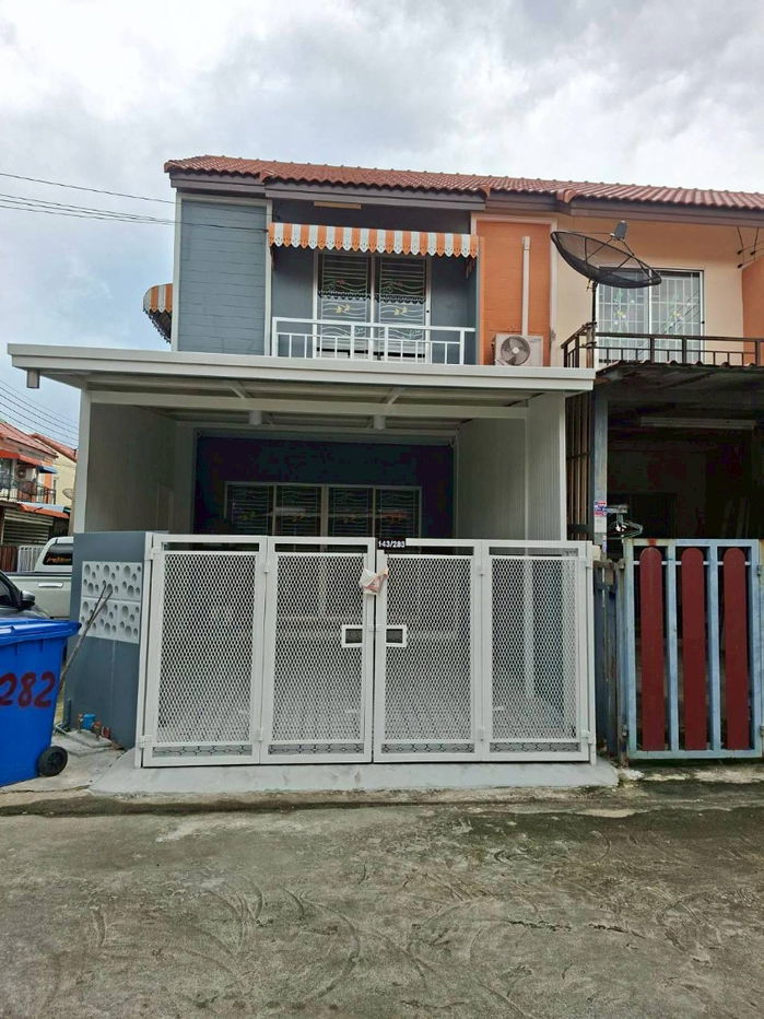 รูป ขายด่วนทาวน์เฮ้าส์ 2ชั้น บ้านมุม หมู่บ้านชายคลอง ซอยคิงคองบางบ่อ พร้อมอยู่ - รูปที่ 1/27