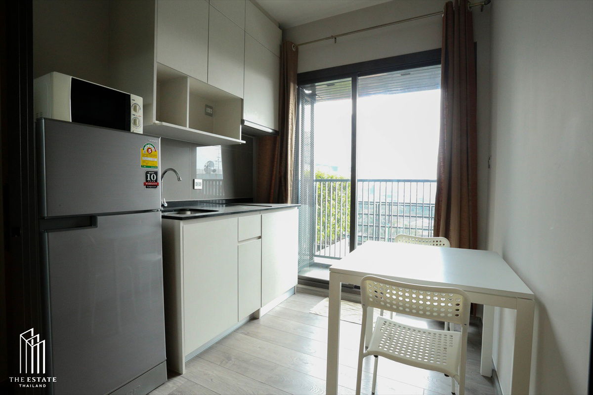 รูป For rent Whizdom Avenue Ratchada-Ladprao ครัวปิด วิวพื้นที่สีเขียวหันเข้าเมืองสวยงาม @18,000 Baht  - รูปที่ 4/5