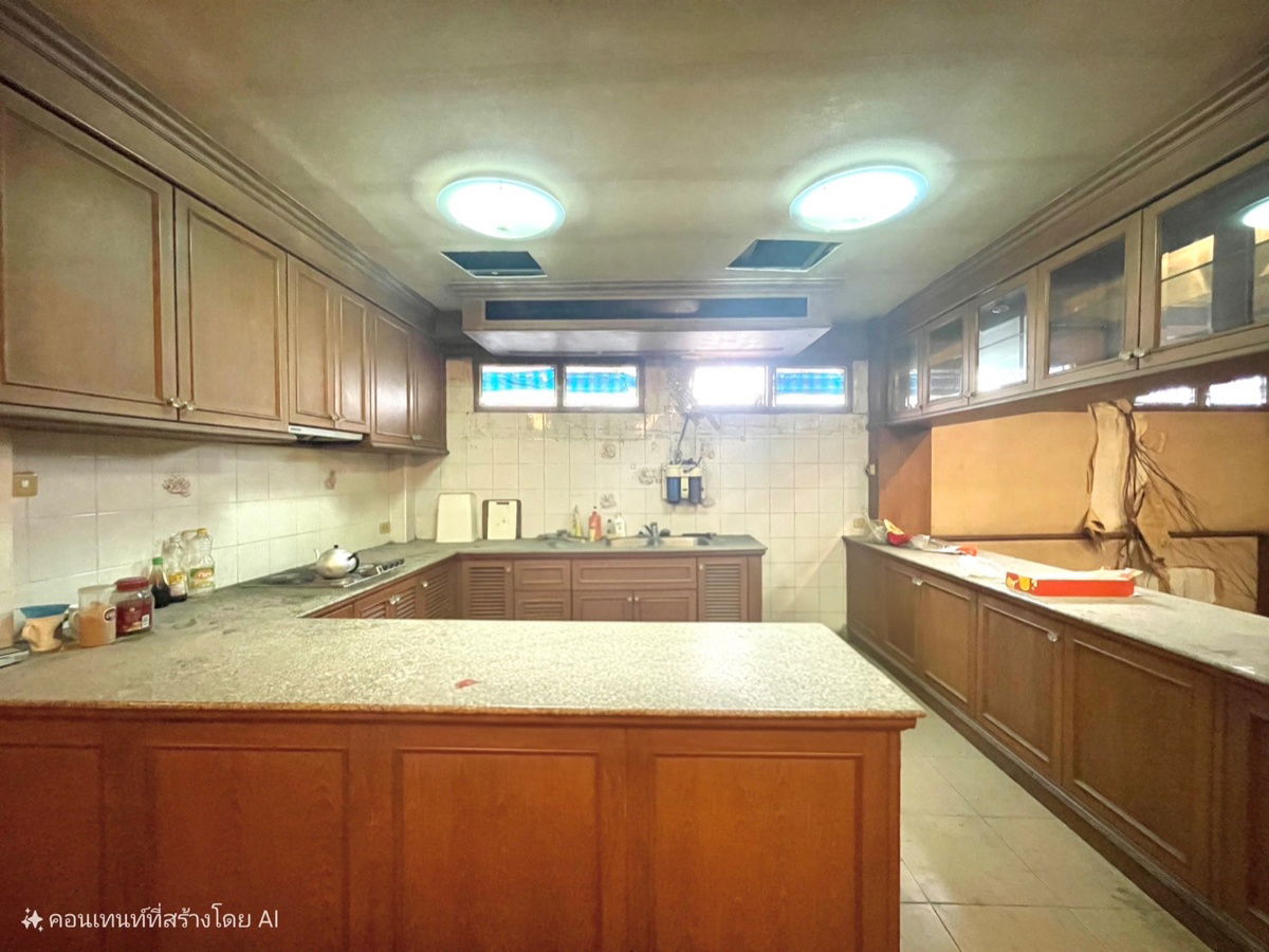 รูป อาคารพาณิชย์ 3 คูหา ทำเลดี เดินทางสะดวก ราคาคุ้มค่า สุขสวัสดิ์ 37/1 Line: bmmiu - รูปที่ 17/32