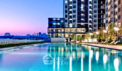 Condos for sale : 1-BR Condo at The Parkland Charan - Pinklao near MRT Bang Yi Khan (ID 2321660)