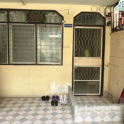 2-bed townhouse for sale, 96 sqm, 18.2 sq wah, Lak Si