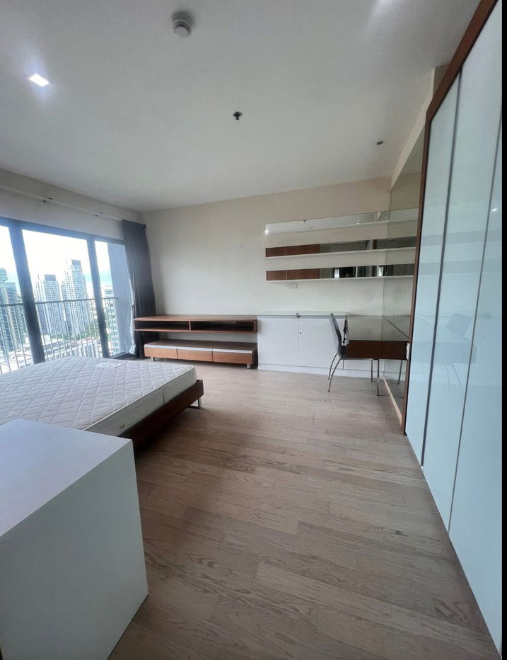 รูป ว่างพร้อมอยู่! Noble Remix. 2นอน 97ตร.ม. Line id: @pfagent - รูปที่ 9/15