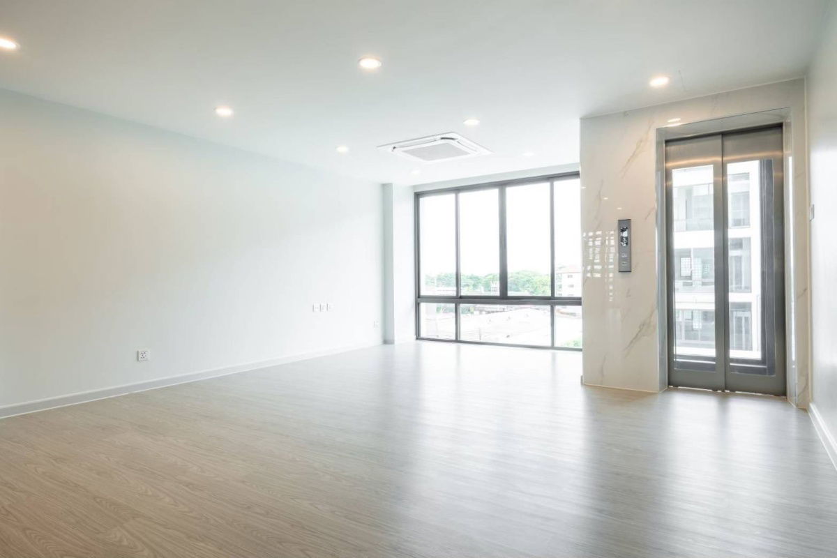 picture Hone Office at JW Park Rama9 - Krungthepkreeta for rent 5storey with private lift | Contact 085-546-9559 - 3/11