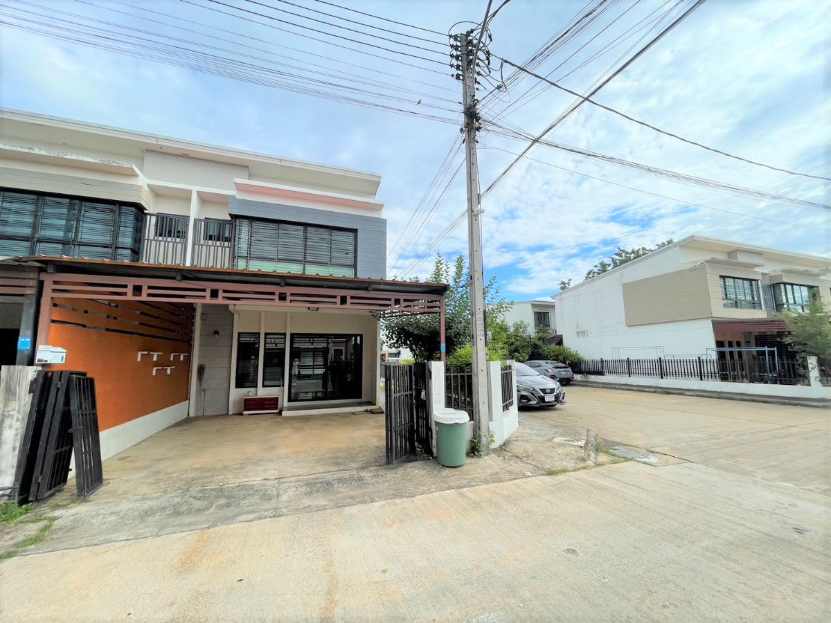 รูป ให้เช่าทาวน์โฮม  3 ห้องนอน    2 ห้องน้ำ   1ห้องรับแขก 1ห้องครัว  - รูปที่ 1/30