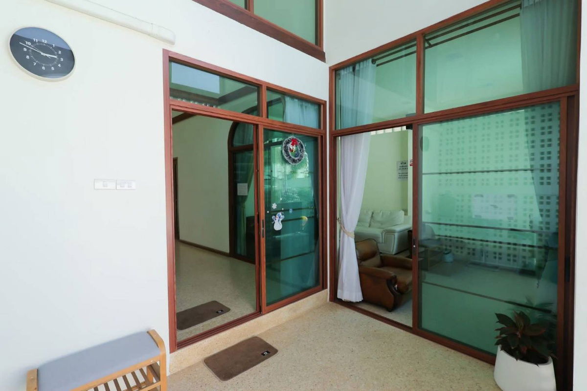 รูป ขายพูลวิลล่า ห่างเซนเฟส-เชียงใหม่ เพียง 2 กิโลเมตร น้ำไม่ท่วม เฟอร์นิเจอร์ครบ T.0946511456 - รูปที่ 2/19