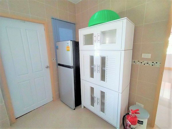 picture A house for rent with 3 bedrooms,3 toilets and 1 kitchen. - 13/15