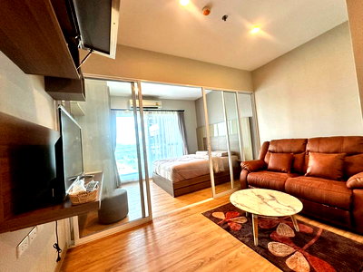 Condos for rent Robinson Sriracha : Condo for rent, beachfront, luxurious, The Sea Sriracha, beautiful room, fully furnished,  move in ready