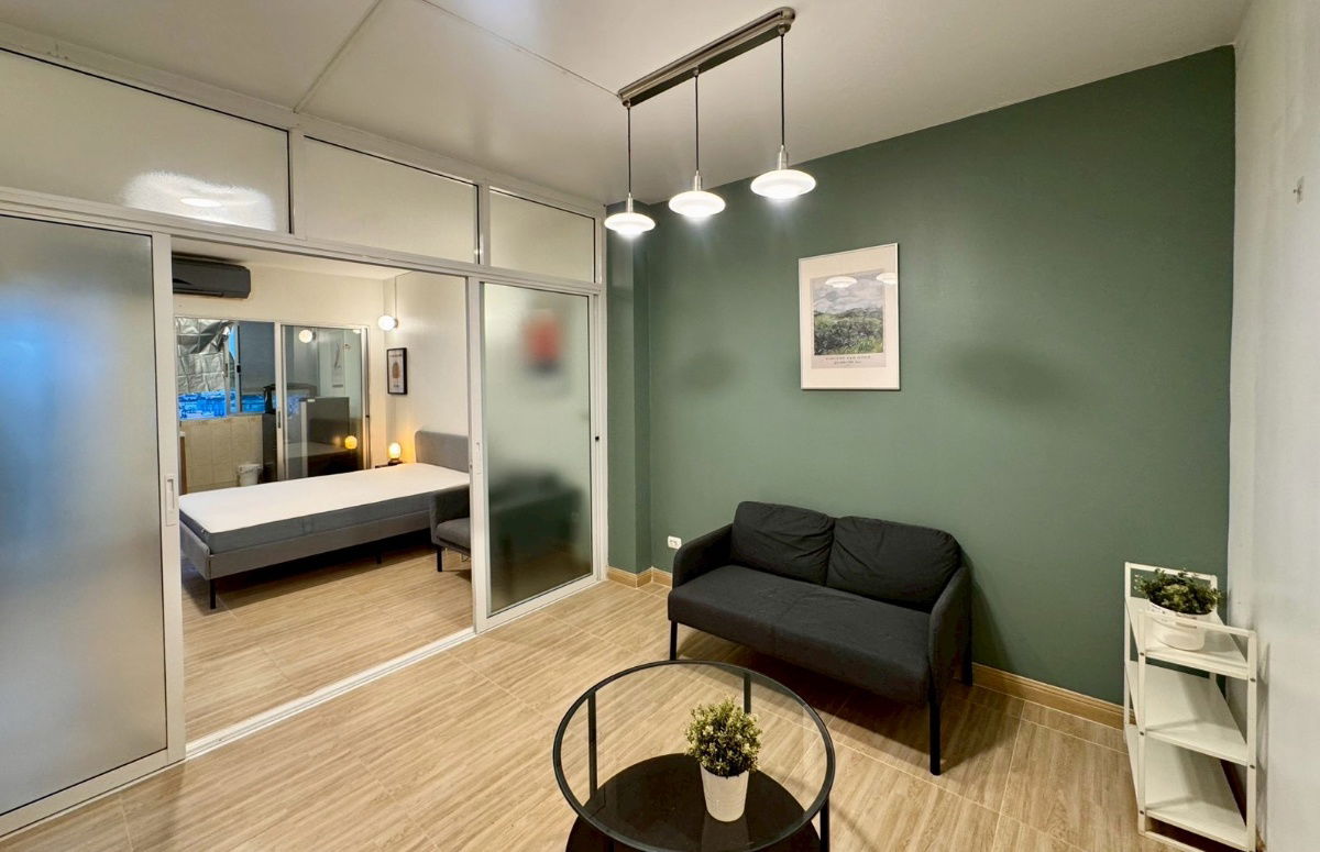 รูป ให้เช่า คอนโด | คุ้มสุดในโครงการ “Supalai Park Srinakarin” 38 ตร.ม. ใกล้ MRT ศรีอุดม - รูปที่ 1/10