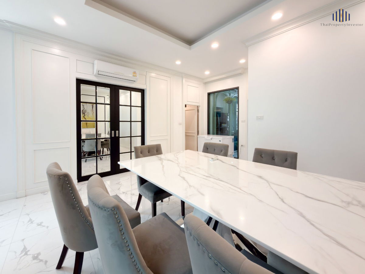 picture For Sale: Nordic-Style House / Home Office / Office Space on 100 sq.wah – Tiwanon, Mueang Pathum ThaniLuxury design, fully functional - 14/23