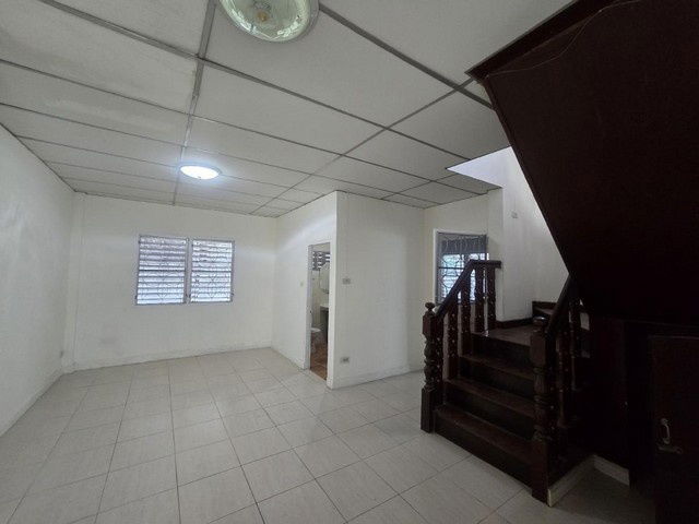 picture FOR RENT  HOUSE PROPERTY  20000 BAHT per MONTH - 5/8