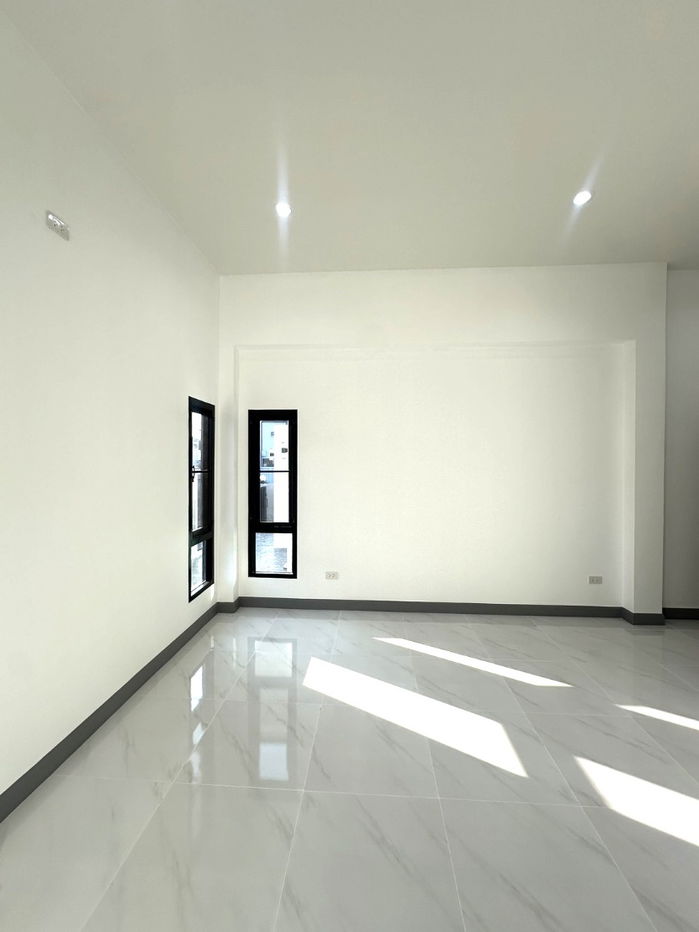 รูป ขายบ้านเดี่ยวชั้นเดียว  3 ห้องนอน  2 ห้องน้ำ  1 ห้องครัว  1 ที่จอดรถ - รูปที่ 9/27