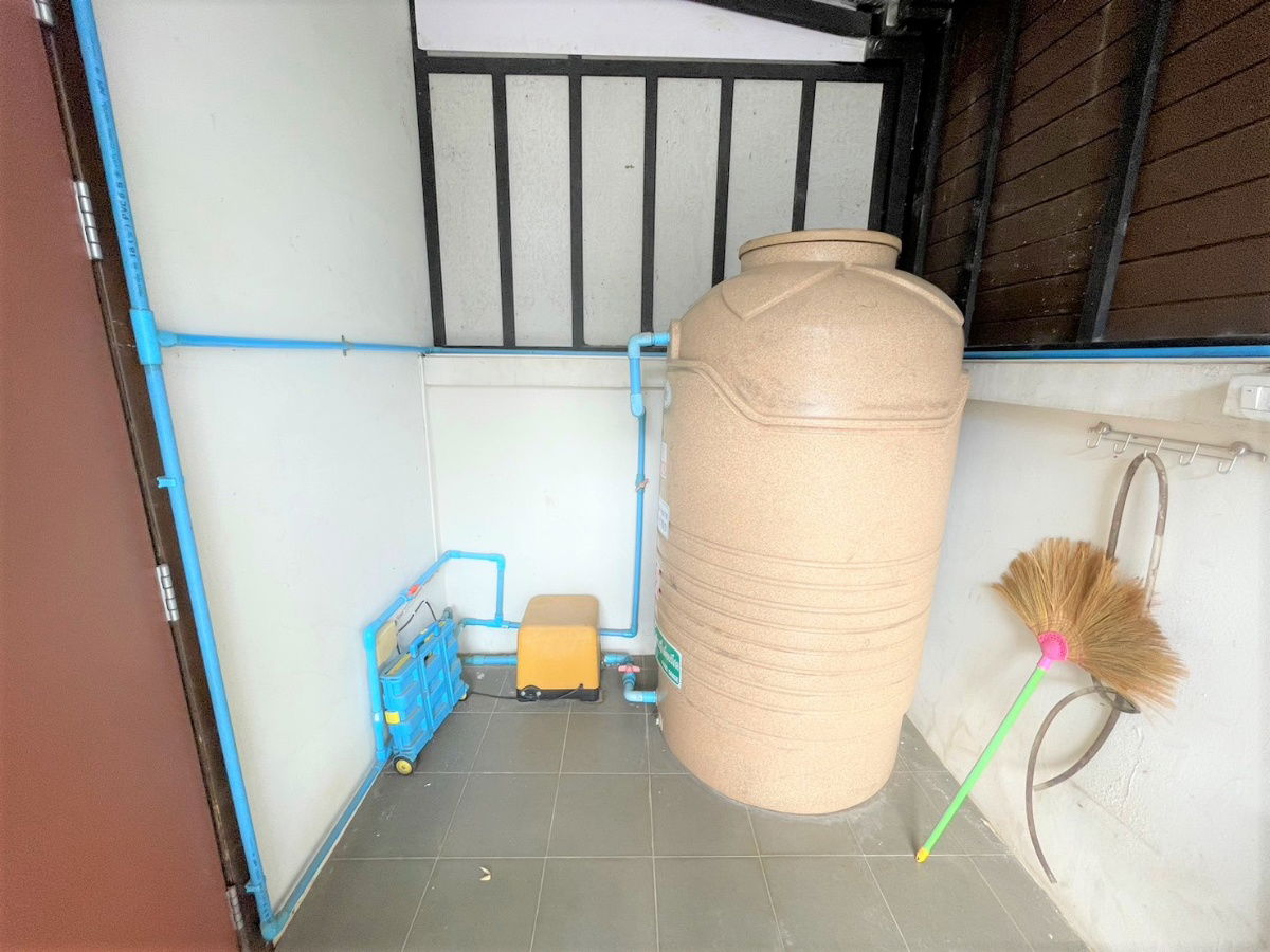 รูป ให้เช่าทาวน์โฮม  3 ห้องนอน    2 ห้องน้ำ   1ห้องรับแขก 1ห้องครัว  - รูปที่ 9/30