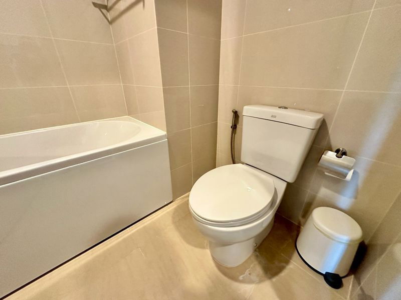 picture Condo for rent, beachfront, luxurious, The Sea Sriracha, beautiful room, fully furnished,  move in ready - 8/10