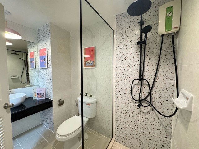 รูป C6202 ให้เช่า  :  คอนโด  การ์เดน อโศก - พระราม 9 ( MRT พระราม 9 ) 064 665 4666 - รูปที่ 22/23